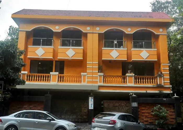 Oyo Flagship 83355 Hotel Om Sai Villa Mumbai